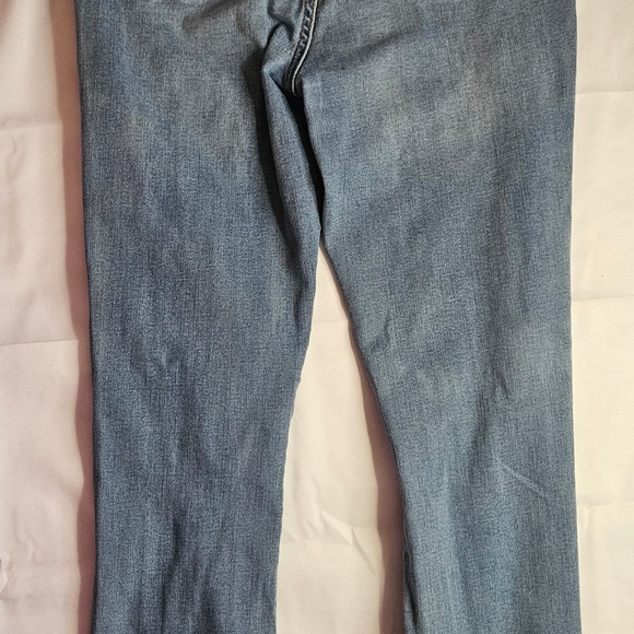 Forever 21 Womens Light Wash Distressed Skinny Jeans Size 29 - Picture 12 of 13